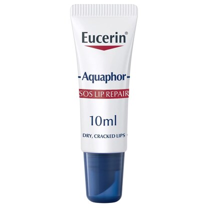 Eucerin Aquaphor SOS Lip Repair 10 ml — суви и испукани усни Нега на Усни Kiwi.mk